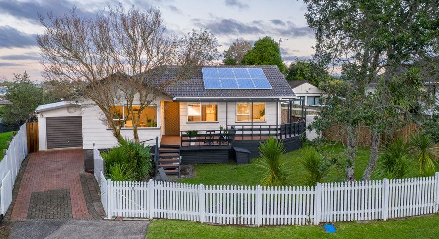  at 15 Landow Place, Henderson, Waitakere City, Auckland