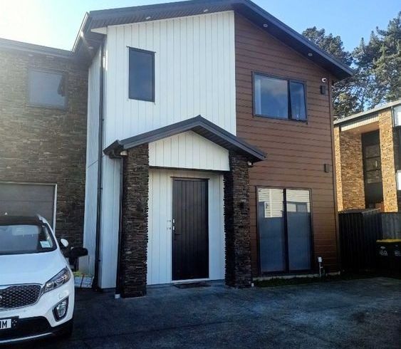  at 11A Wyon Way, Flat Bush, Manukau City, Auckland