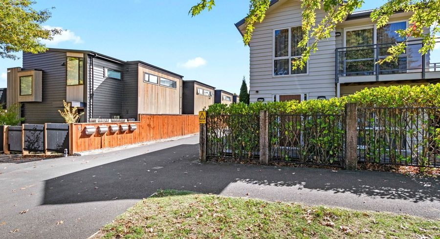  at 5/9 Wellington Street, Hamilton East, Hamilton, Waikato