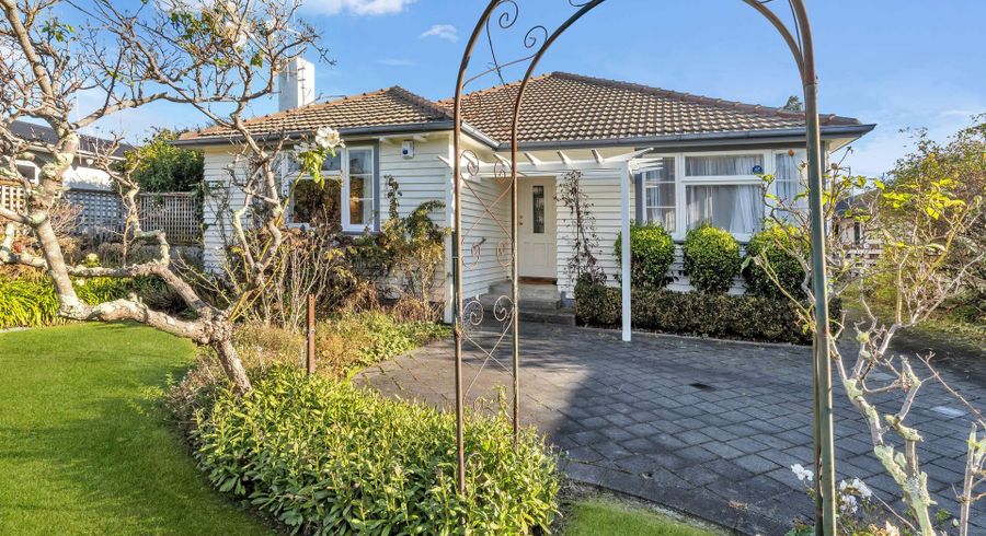  at 372 Ruahine Street, Terrace End, Palmerston North