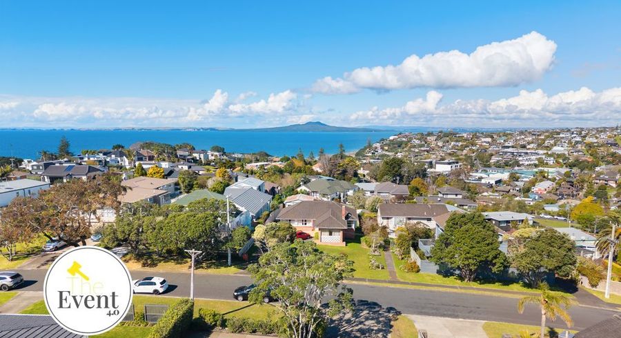  at 6 Folkestone Street, Murrays Bay, North Shore City, Auckland