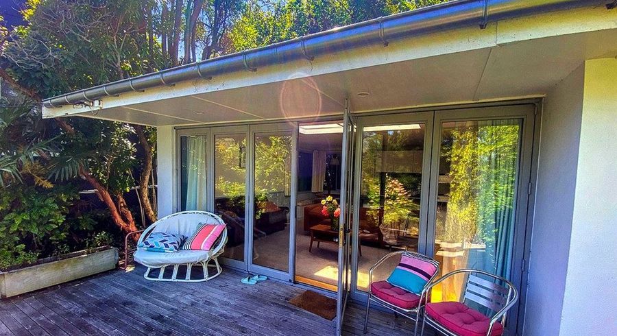  at 24 Park Terrace, Lyttelton, Christchurch