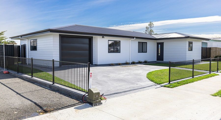  at 6 Cambridge Street, Gonville, Whanganui, Manawatu / Whanganui