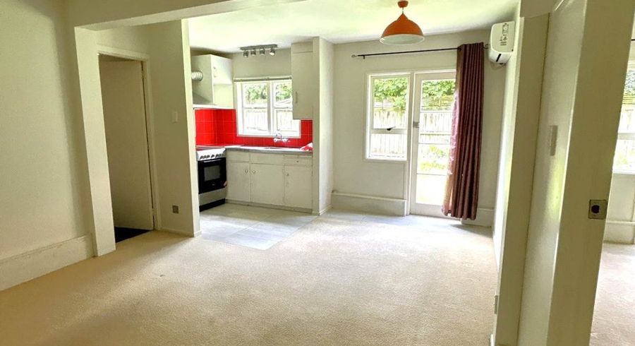  at 4/10 Bellevue Road, Mount Eden, Auckland City, Auckland