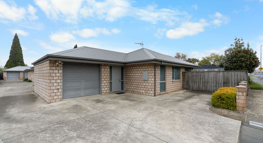  at 1/335 Main South Road, Hornby, Christchurch City, Canterbury
