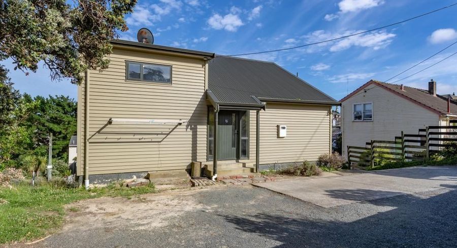  at 27  Morere Street, Titahi Bay, Porirua, Wellington