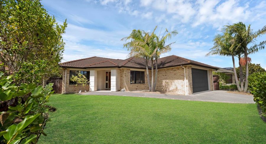  at 4 Pennygale Close, Flat Bush, Manukau City, Auckland