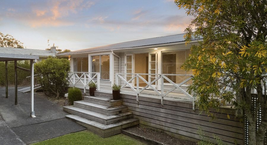  at 27 Banks Road, Mount Wellington, Auckland