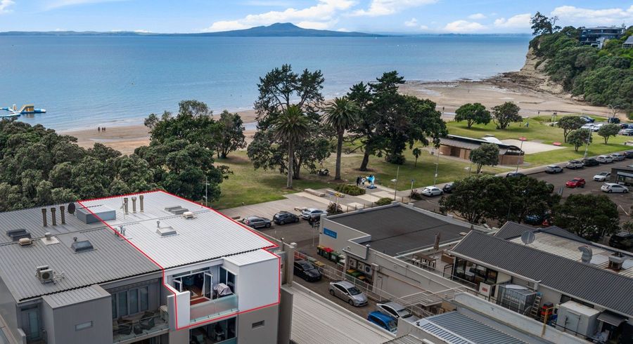  at 9/16 Beach Front Lane, Browns Bay, North Shore City, Auckland