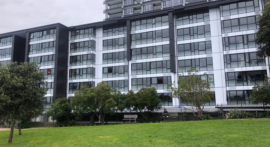  at 2Z/16 Burton Street, Grafton, Auckland City, Auckland