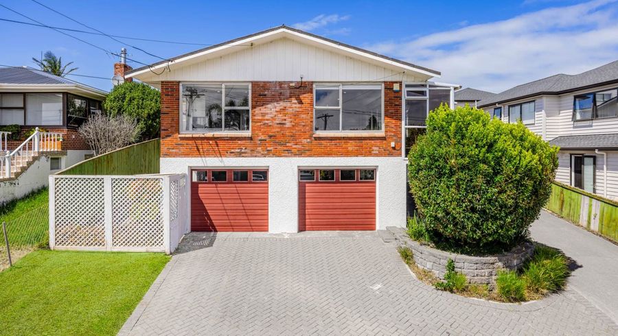  at 14 Gregory Place, Hillsborough, Auckland City, Auckland