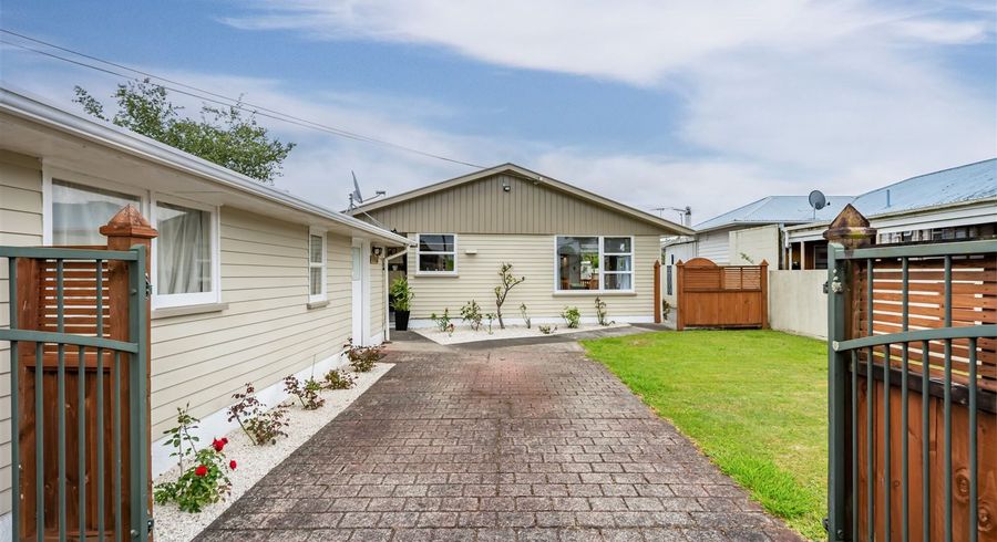  at 53 Kashmir Avenue, Clouston Park, Upper Hutt
