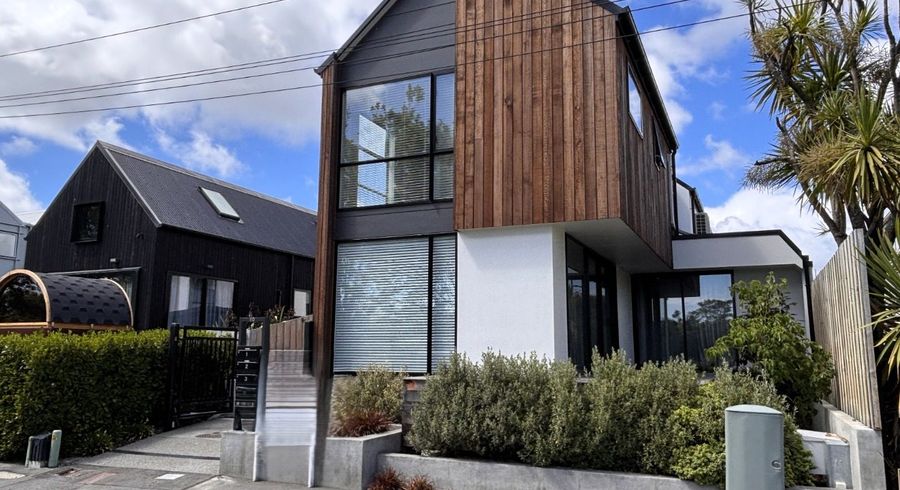  at 1/10 Hurley St, City Centre, Christchurch City, Canterbury