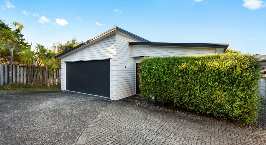  at 8A Elcoat Avenue, Henderson, Auckland