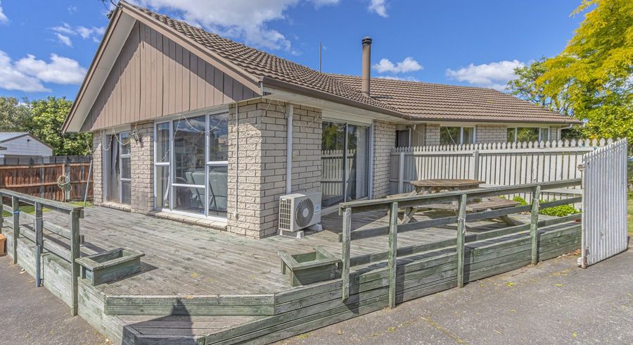  at 107 Oakhampton Street, Hornby, Christchurch City, Canterbury