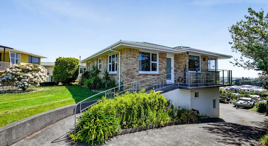  at 5 Hillcrest Street, Glen Avon, New Plymouth