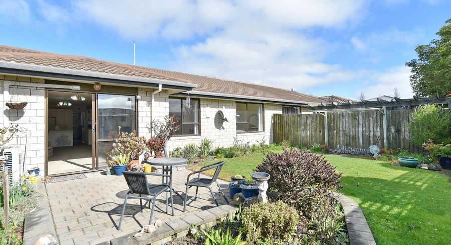  at 2/7 Cassidy Place, Belfast, Christchurch City, Canterbury