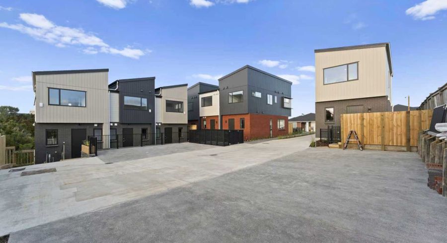  at 28 Johns Creek Crescent, Silverdale, Rodney, Auckland