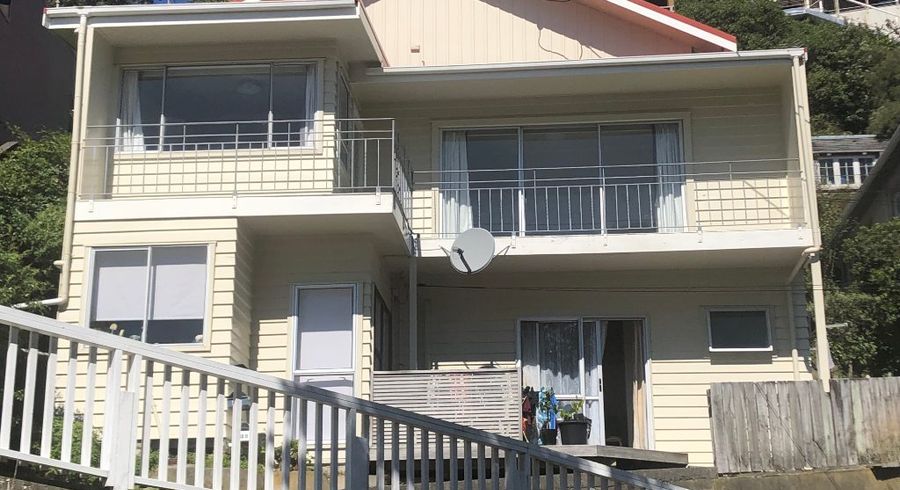  at 43 Palliser Road, Roseneath, Wellington, Wellington