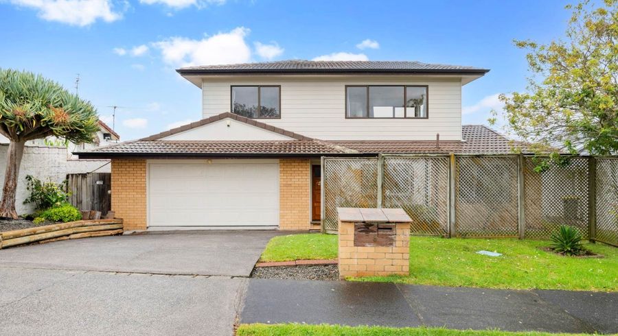  at 6  Majesty Place, Half Moon Bay, Manukau City, Auckland