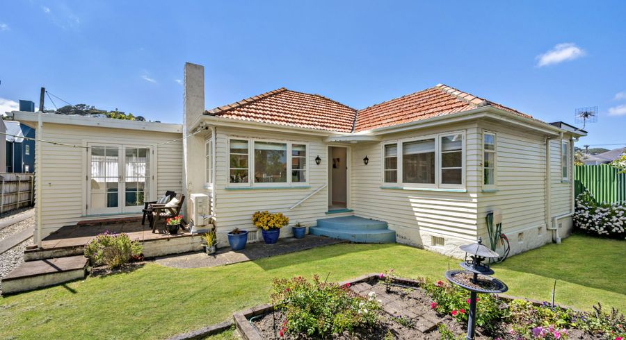  at 11 Argentine Avenue, Miramar, Wellington
