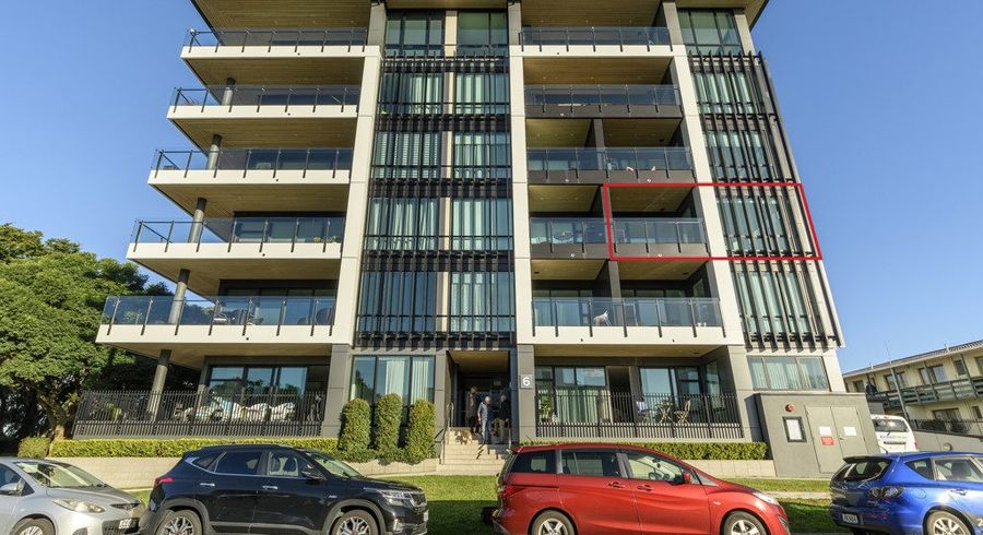  at 201/6 Park Street, Tauranga