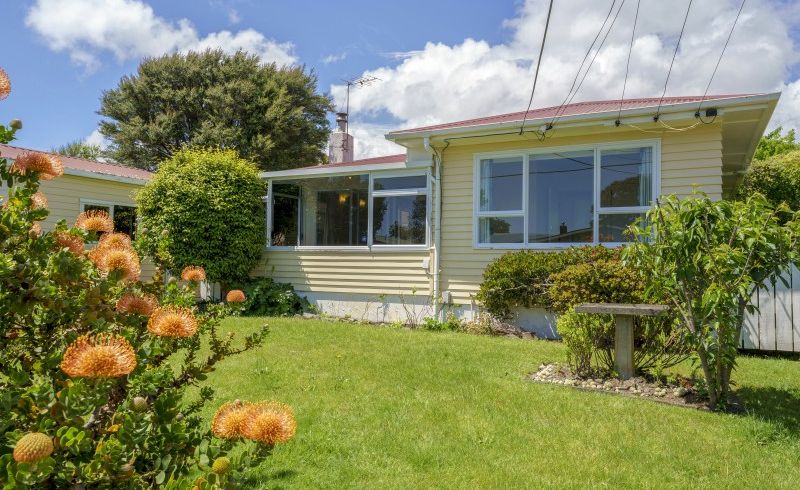  at 57 Dale Road, Raumati South, Paraparaumu