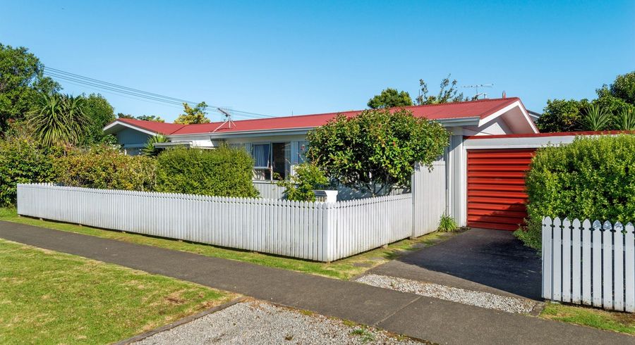  at 100 Fox Street, Whataupoko, Gisborne, Gisborne