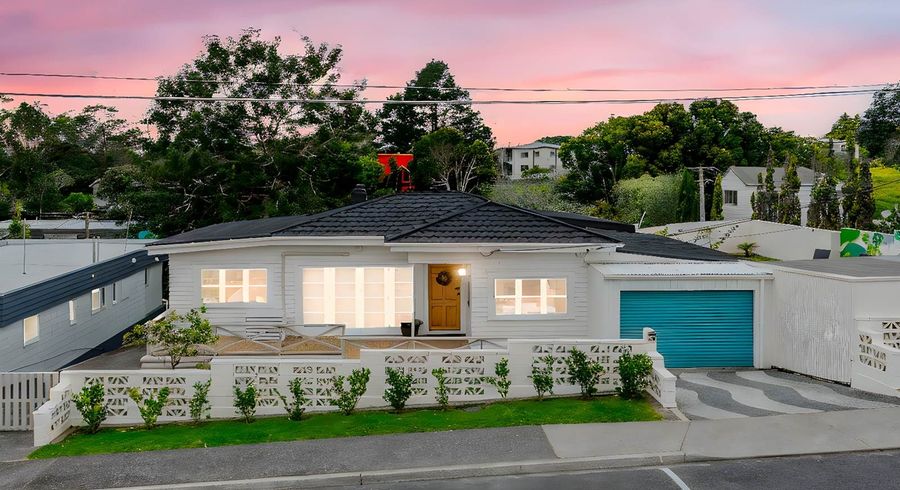  at 3/19 Cresta Avenue, Beach Haven, North Shore City, Auckland