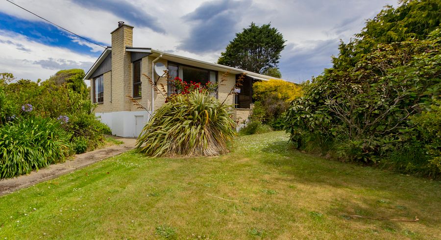  at 16 Harbour Terrace, Kakanui