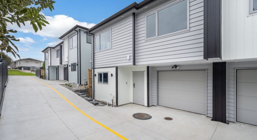  at 3/69 Angelo Avenue, Howick, Manukau City, Auckland