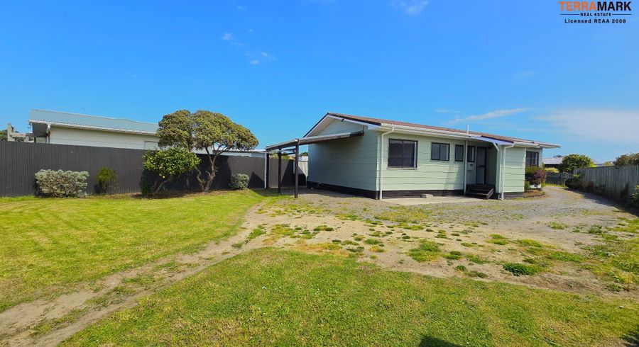  at 40 Simcox Street, Otaki Beach, Otaki