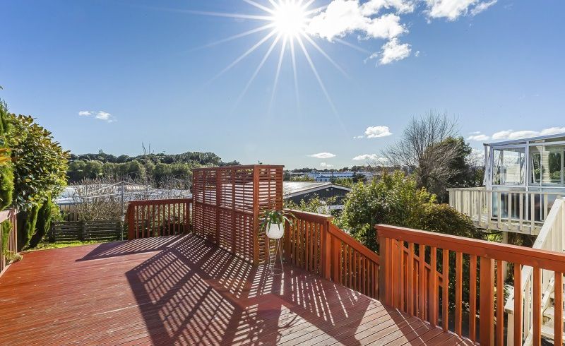  at 97 Bell Street, Tawa, Wellington