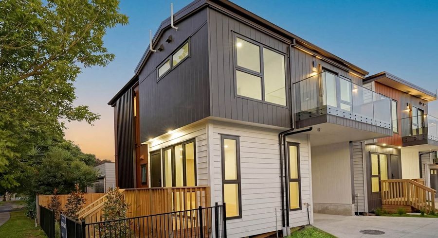  at 114A Carnoustie Drive, Wattle Downs, Manukau City, Auckland