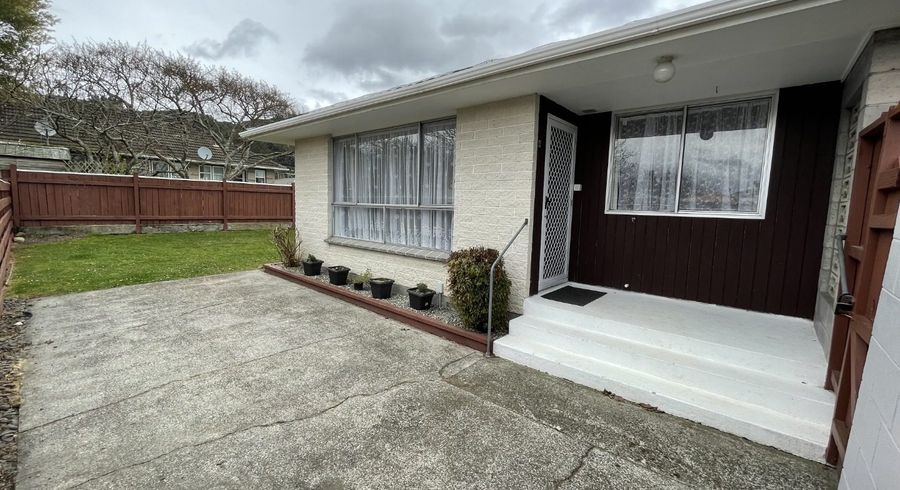  at 4/21 Seddon Street, Wallaceville, Upper Hutt, Wellington