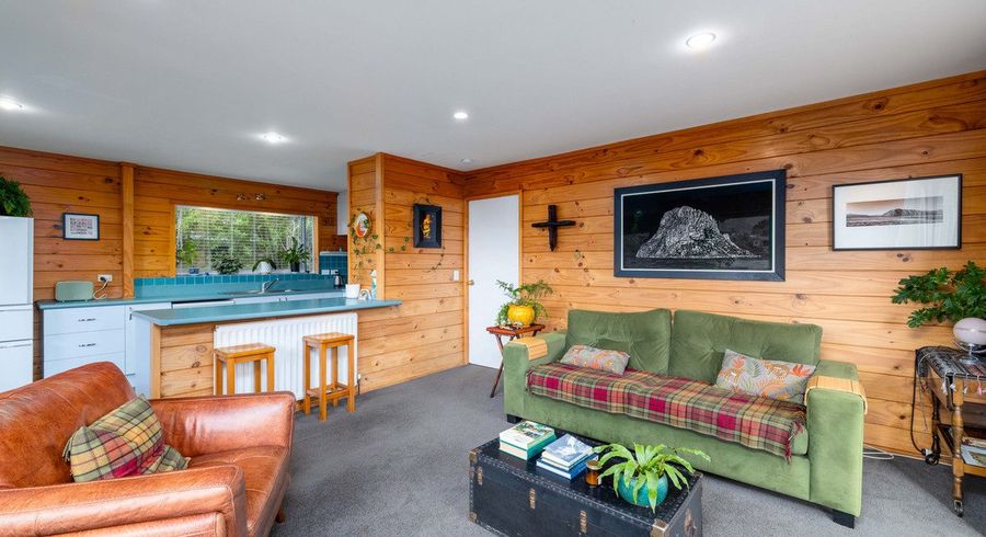  at 118 Marine Drive, Lyttelton