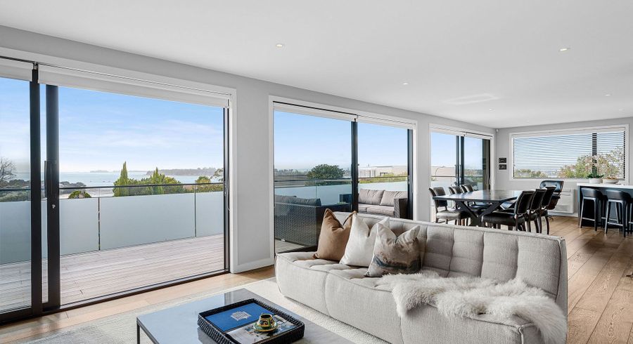  at 5 Vanessa Crescent, Glendowie, Auckland