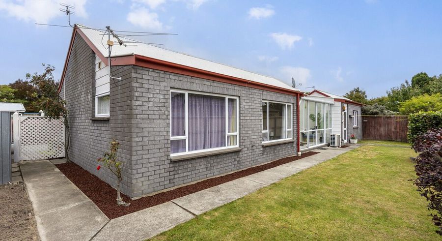  at 2/54 Tilford Street, Woolston, Christchurch City, Canterbury