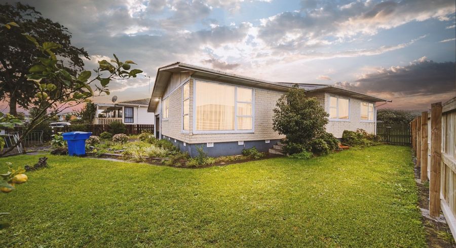  at 21 Convair Crescent, Mangere, Auckland
