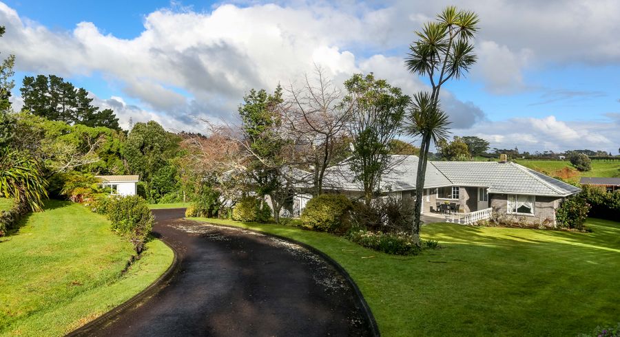  at 5 Byron Place, Whalers Gate, New Plymouth