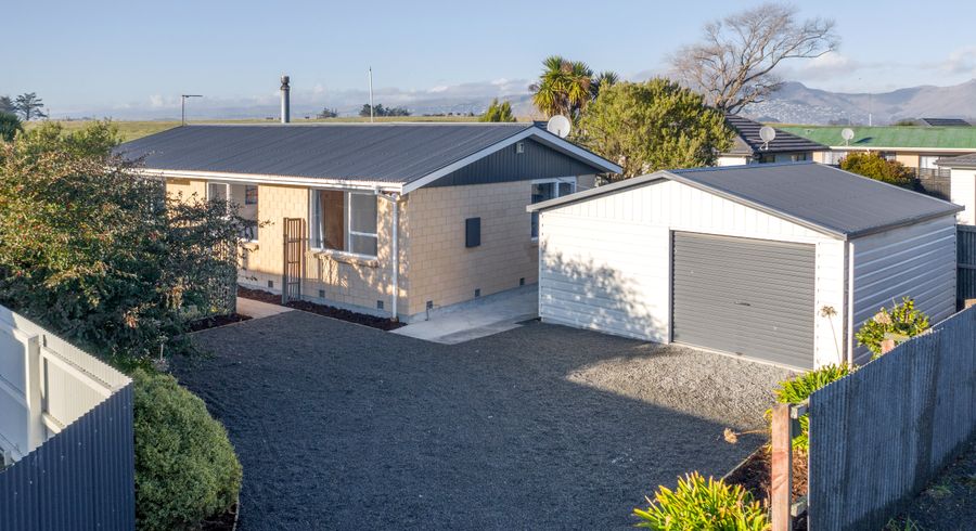 at 8 Cornet Lane, Aranui, Christchurch