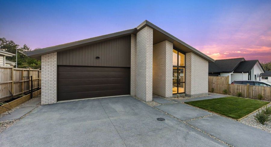  at 4 Hayley Court, Millwater, Rodney, Auckland