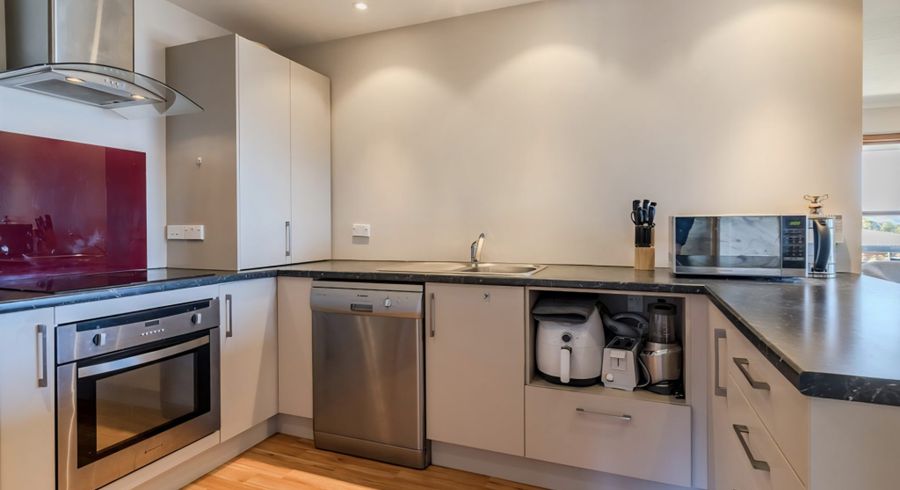  at 115C London Street, City Centre, Dunedin, Otago