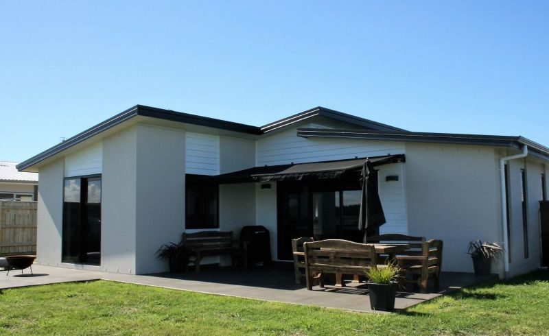  at 16 Story Street, Foxton Beach, Foxton