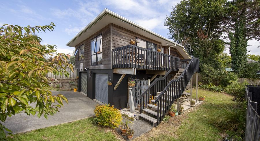  at 1/105 Moa Road, Point Chevalier, Auckland