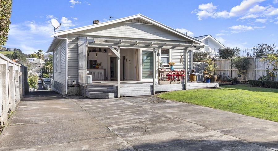  at 13 Shackleton Road, Mount Eden, Auckland