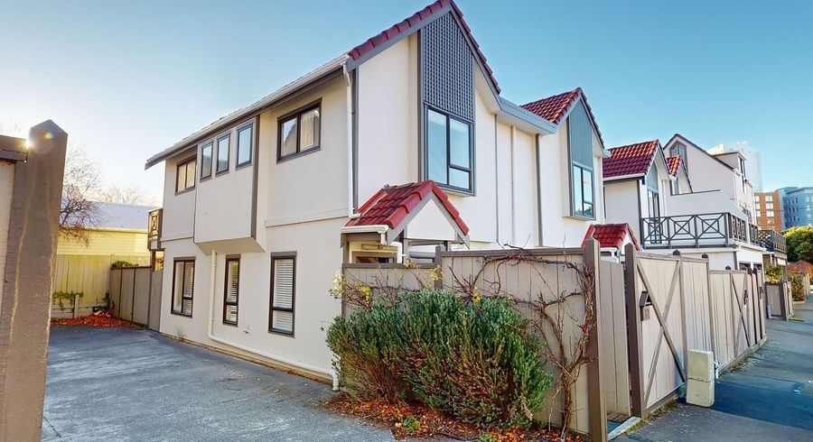  at 12 George Street, Thorndon, Wellington