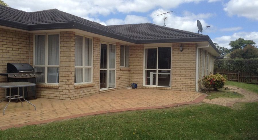  at 9 Burnside Court, Rosedale, North Shore City, Auckland