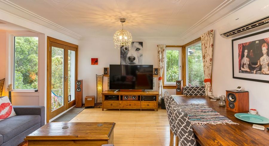  at 6 Harbour Terrace, Careys Bay, Port Chalmers