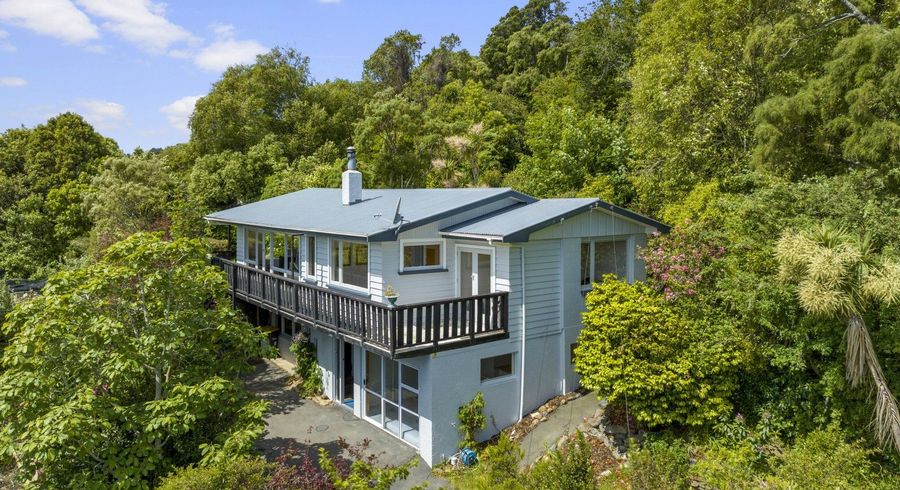  at 26B Howard Street, Macandrew Bay, Dunedin